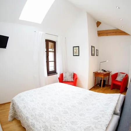 Hofgut Battenberg ホテル Battenberg (Rhineland-Palatinate)