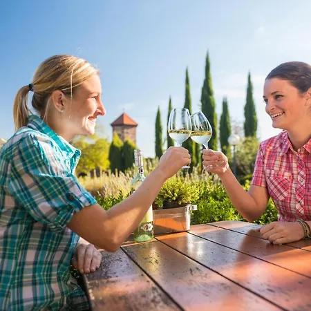 Hofgut Battenberg 4* Battenberg (Rhineland-Palatinate)